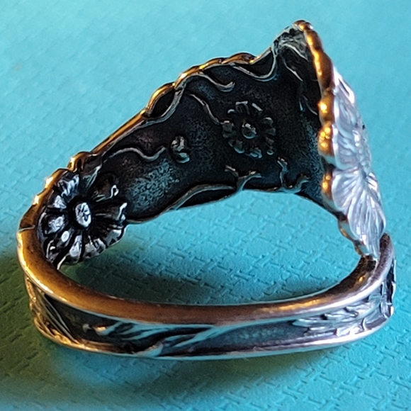 Antique Vintage Daisy Spoon Ring in Sterling Silver - Picture 7 of 11